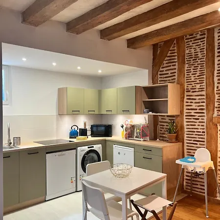 Apartment Le Colbert Duplex En Plein Coeur Du Vieux *