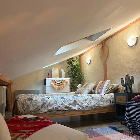 Apartment Le Colbert Duplex En Plein Coeur Du Vieux *